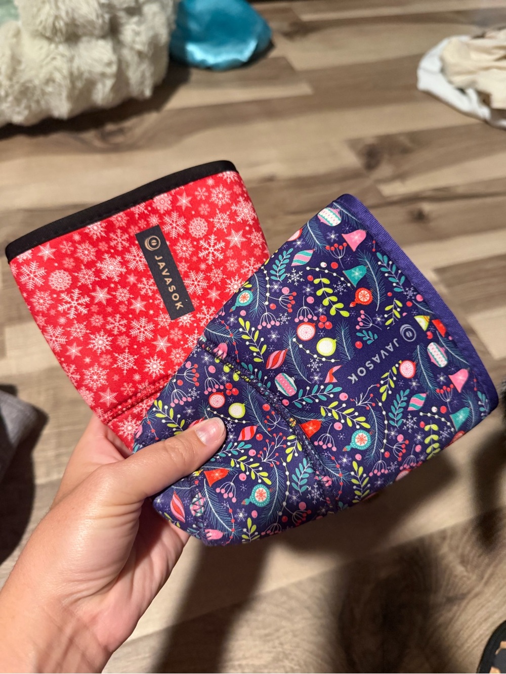Women’s Holiday Reusable Coffee Sleeve - Red & Navy